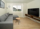SZ 4, sep. TV Raum mit Einzelbett