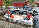 das Inklusivboot mit 10 PS Außenborder