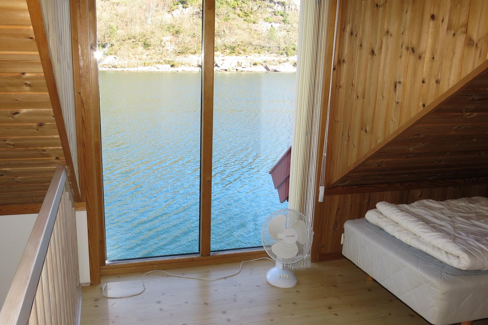 Blick aufs Wasser