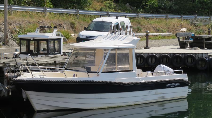 Boot Dolmoy 23 ft, 100 PS , Bootsnummer A1 bis A7
