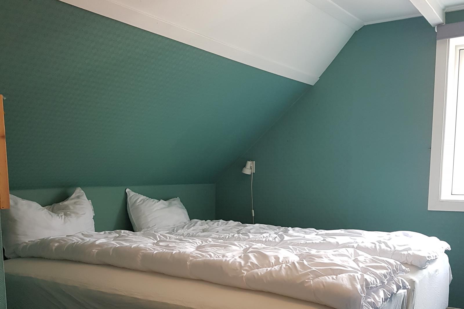 Schlafzimmer 1