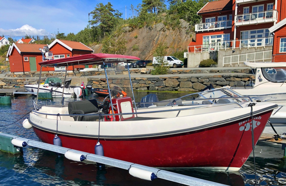 Führerscheinfreies Mietboot Nordan Fish 21 ft. mit 20 PS, Plotter-Echolot