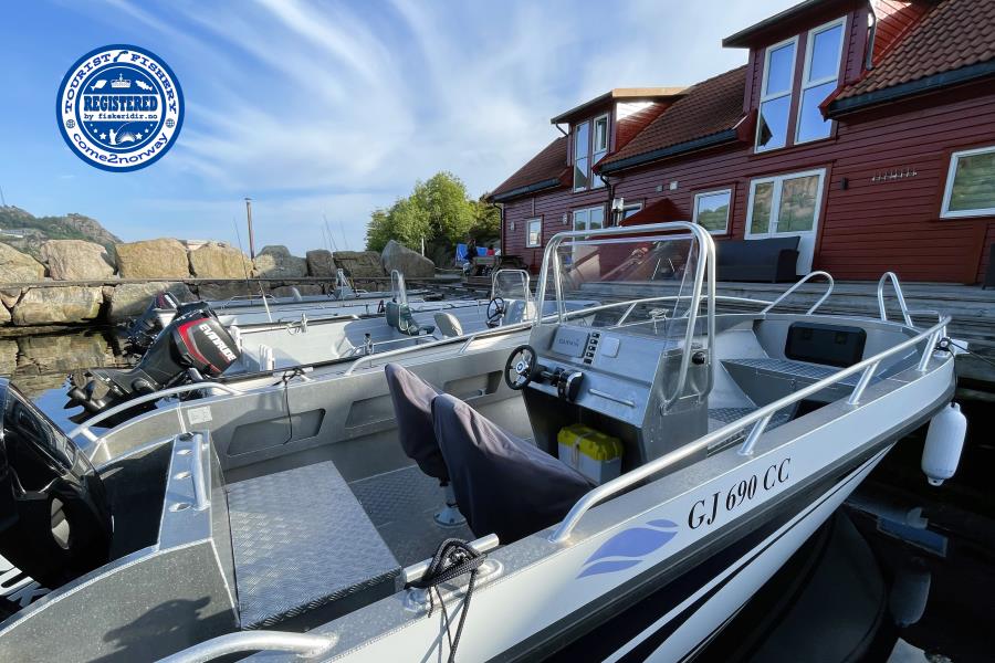 Ferienhaus Ramsland Brygge 8A, in Saison inkl. 115 PS Aluboot, Mod. 2023