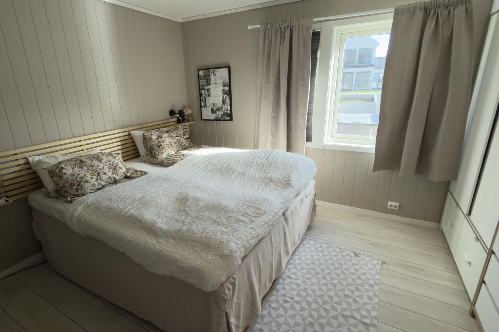 Schlafzimmer 1, Doppelbett, einzeln stellbar
