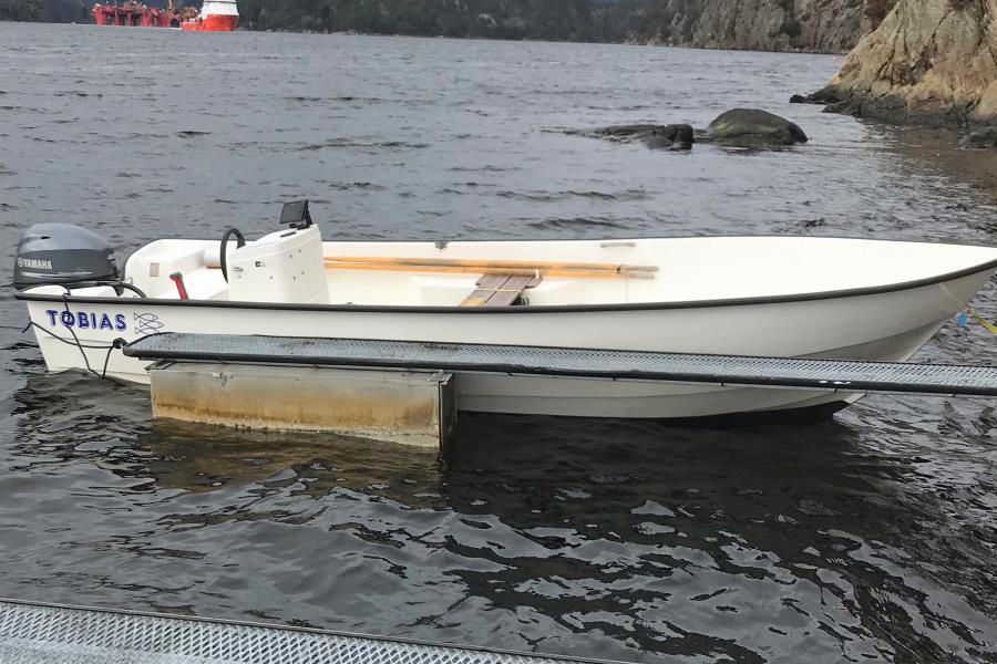 Extraboot Tobias 18 ft, 40 PS, Plotter-Echolot