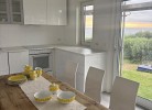 Einbauküche mit Herd, Backofen und Geschirrspülmaschine