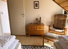 2 Schlafzimmer mit jeweils 2 Einzel-Betten im OG 