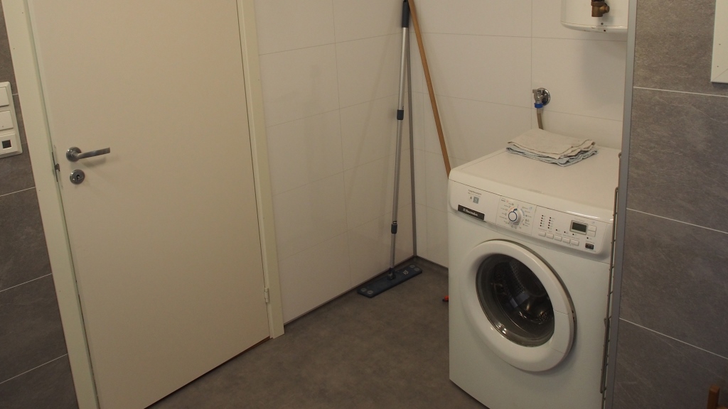 mit Waschmaschine