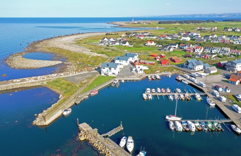 rechts am Hafen, das Morild