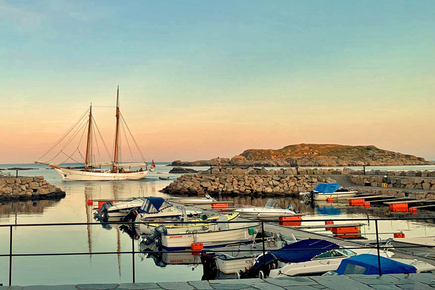 Lillehavn Holmen