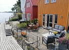 die schöne Terrasse am Fjord