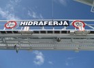 mit der Fähre in 5 min zur Insel Hidra
