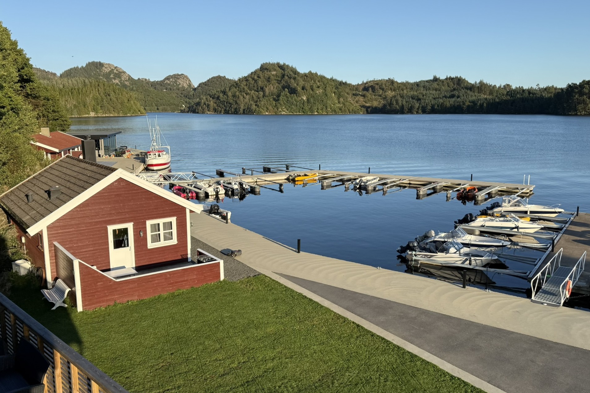 Blick über den Fjord