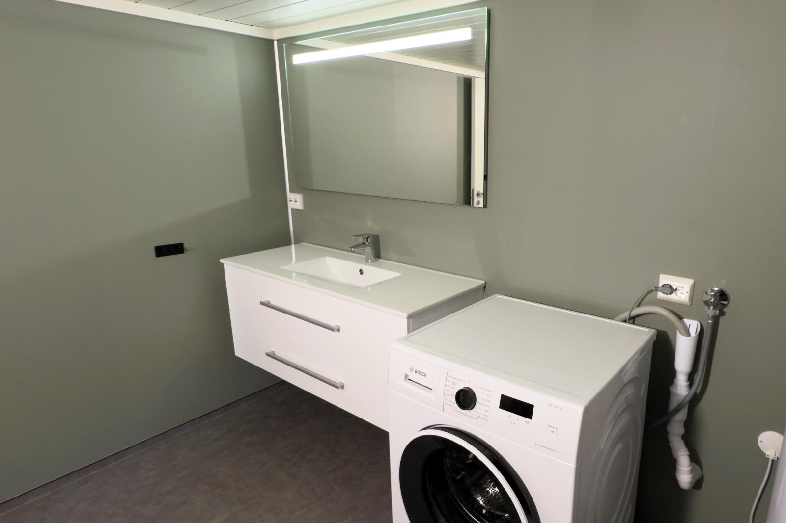 Badezimmer 2