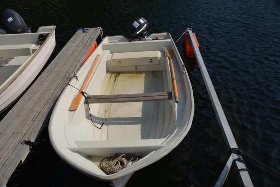 Boot Nr. V: Angel- und Familienboot Hansvik 16,5 ft., 15 PS Benziner
