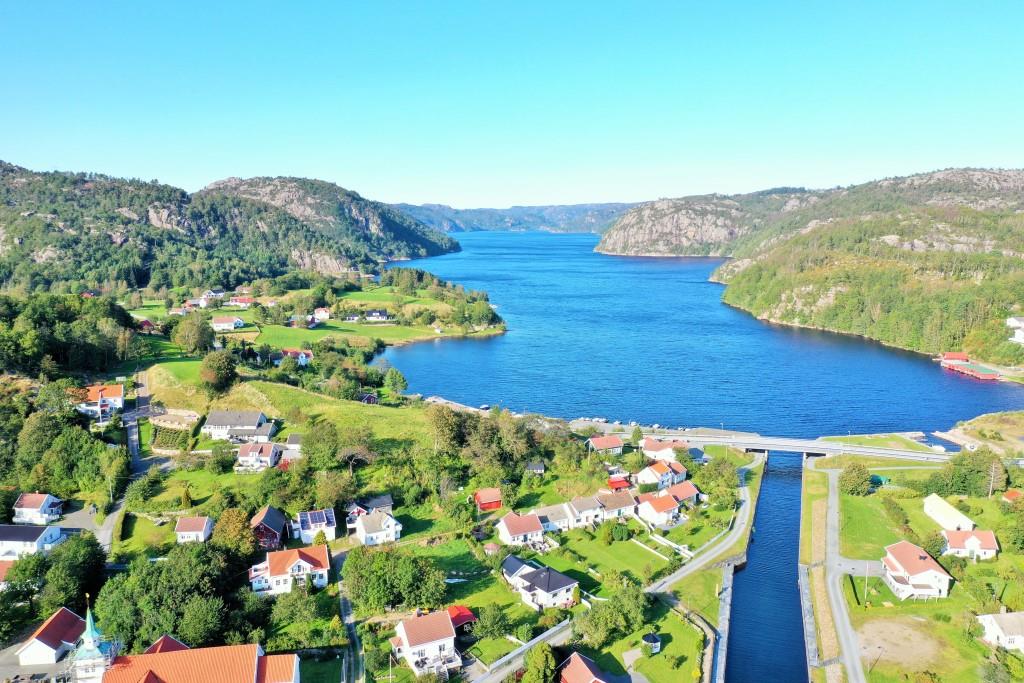 Kanal und  Lenefjorden