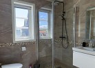 Bad Nr. 2 mit Dusche u. WC