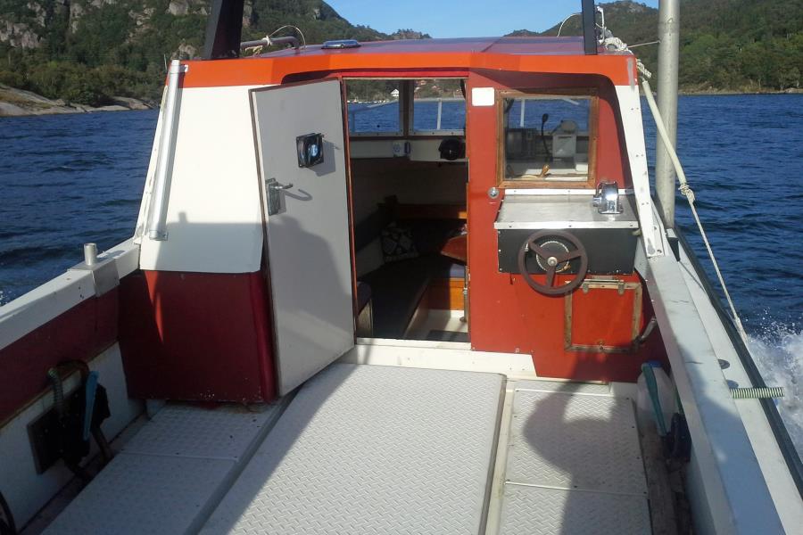 Boot Nr. F: Angelboot 27 ft., Kutter mit Kabine