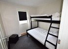 Schlafen 2 / unten 120 cm Bett, mit Ausgang Garten