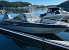 Du hast die Wahl, entweder das Buster 23 ft mit 150 PS - oder 