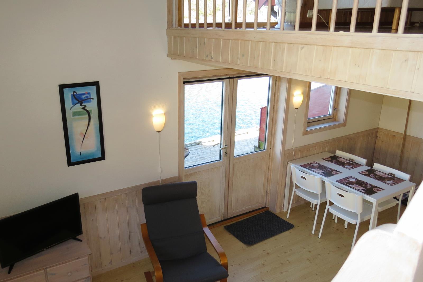 offener Loft mit mit 3 Betten