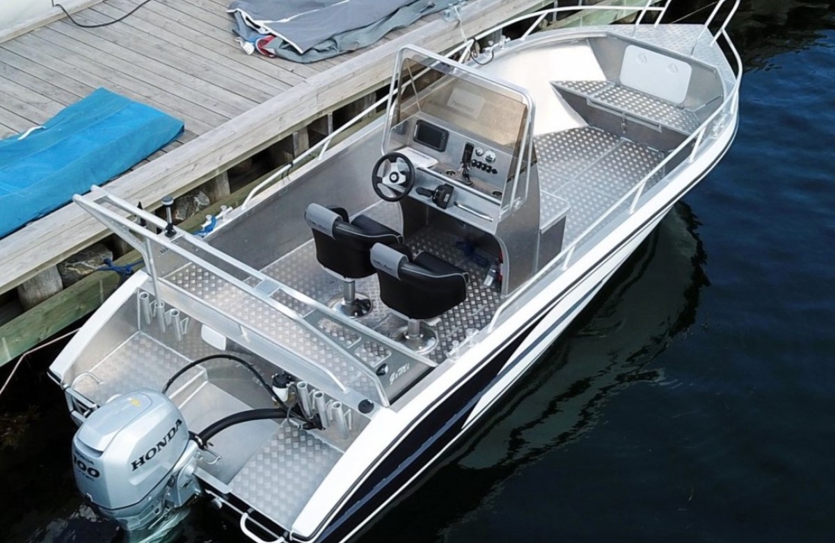 Aluboot Gemi 630 CC zur FeWo Ramsland Brygge 2 D
