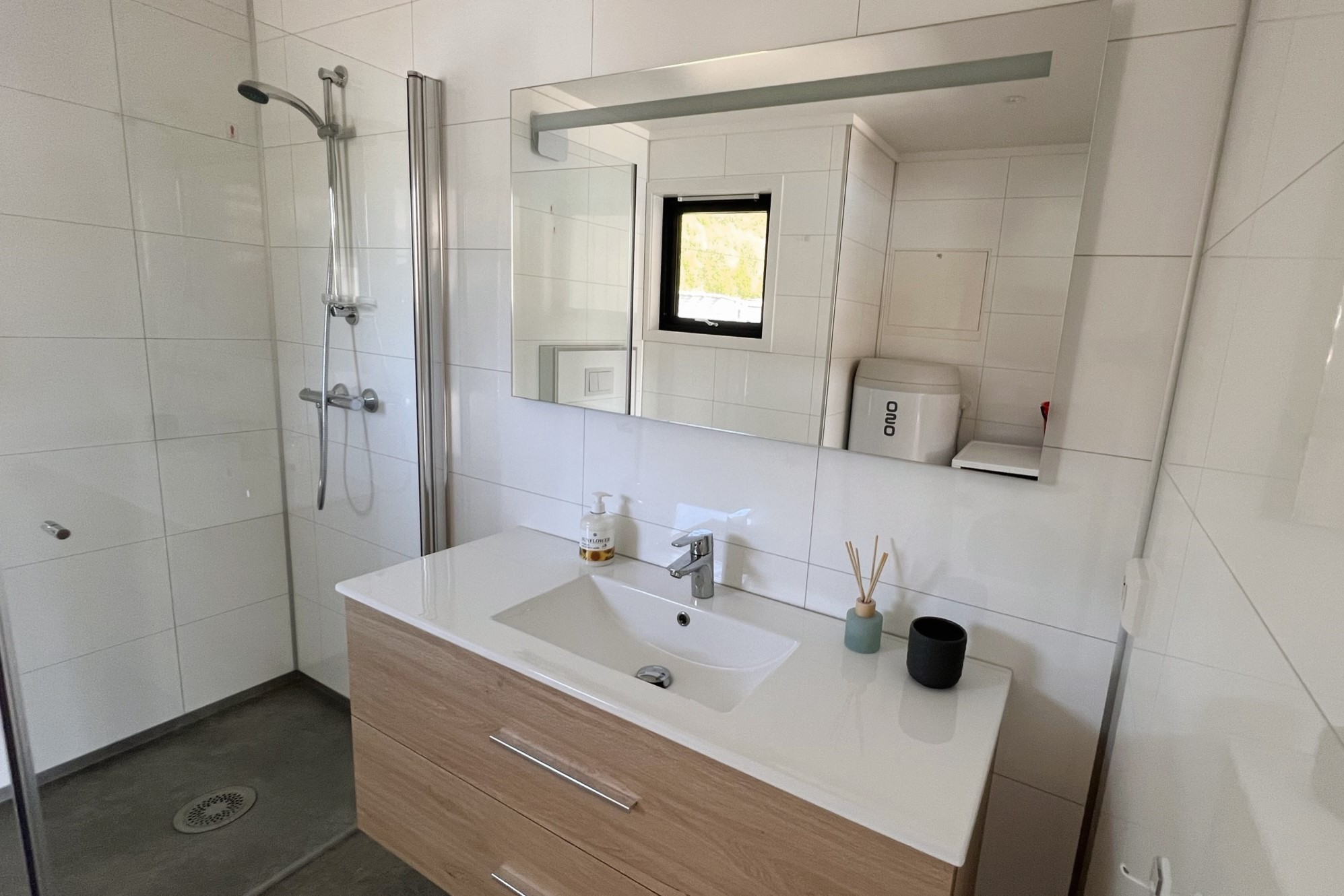 Badezimmer 1