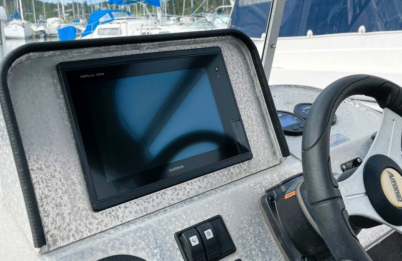 großer 10 Zoll Garmin Plotter/Echolot