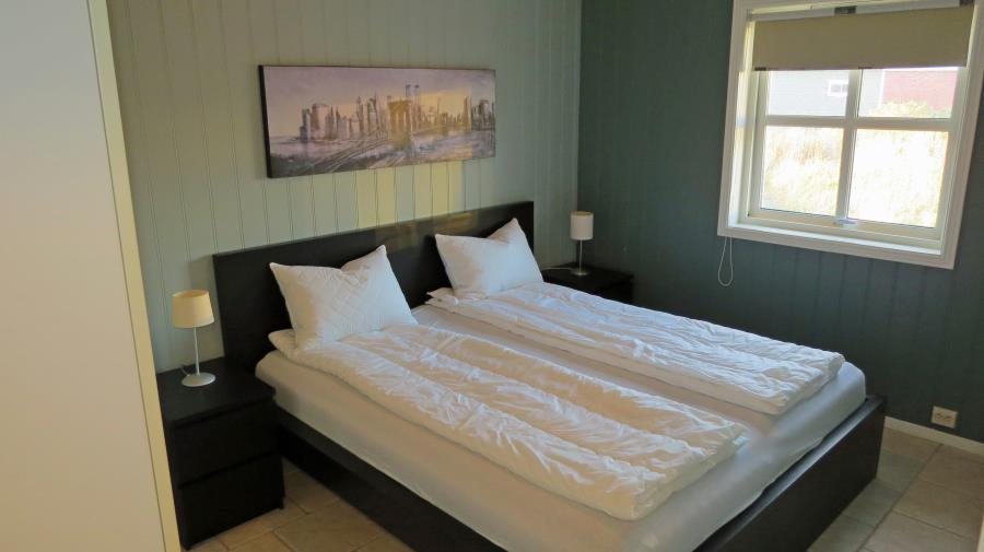 SZ 1 mit 180 cm Doppelbett im Erdgeschoss
